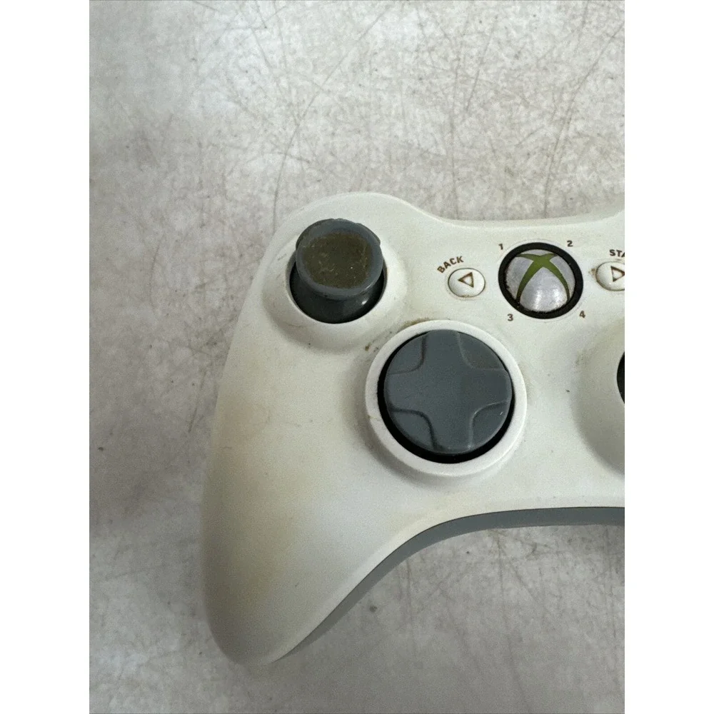 Microsoft B4F-00014 Xbox 360 Wireless Controller - White